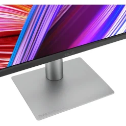 31.5" (80,01cm) Asus ProArt PA329CRV schwarz/silber 3840x2160 1x USB-C 3.0 mit DisplayPort / 2xDisplayport 1.4 / 2xHDMI 2.0