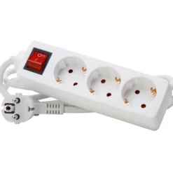 EFB Elektronik Steckdosenleiste 3-fach mit Schalter 1,4m,H05VV-F 3G1,