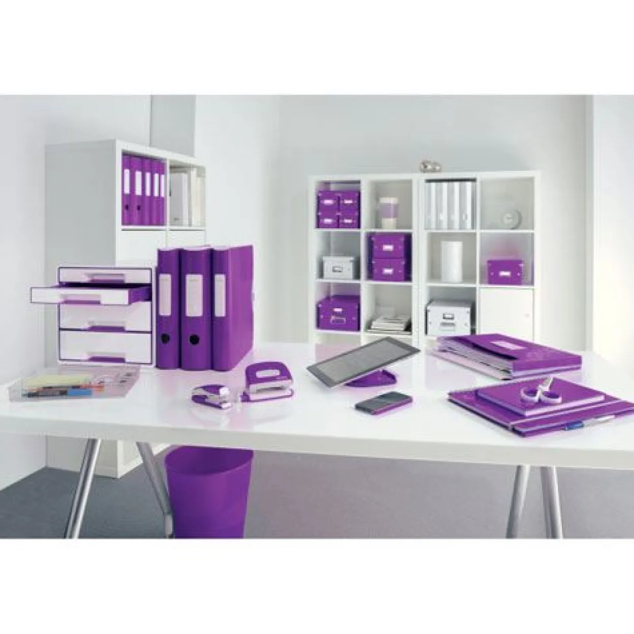 Leitz Ordner Active WOW, 180 Grad, 80 mm, violett