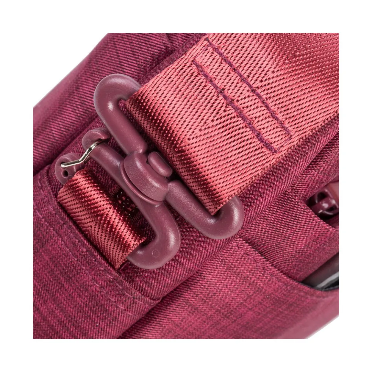 Riva Case NB Tasche 8335 15,6" red