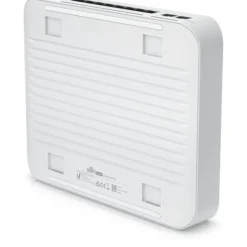 Ubiquiti Switch UniFi 8xRJ45 2,5G/2xSFP+ 10G Managed PoE+ Wall-Mountable, 1,3